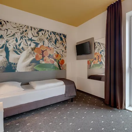 Bremen-ueberseestadt Hotel 2*